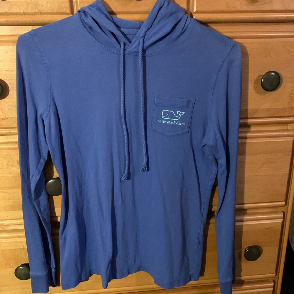 Vineyard vines long sleeve hooded tee